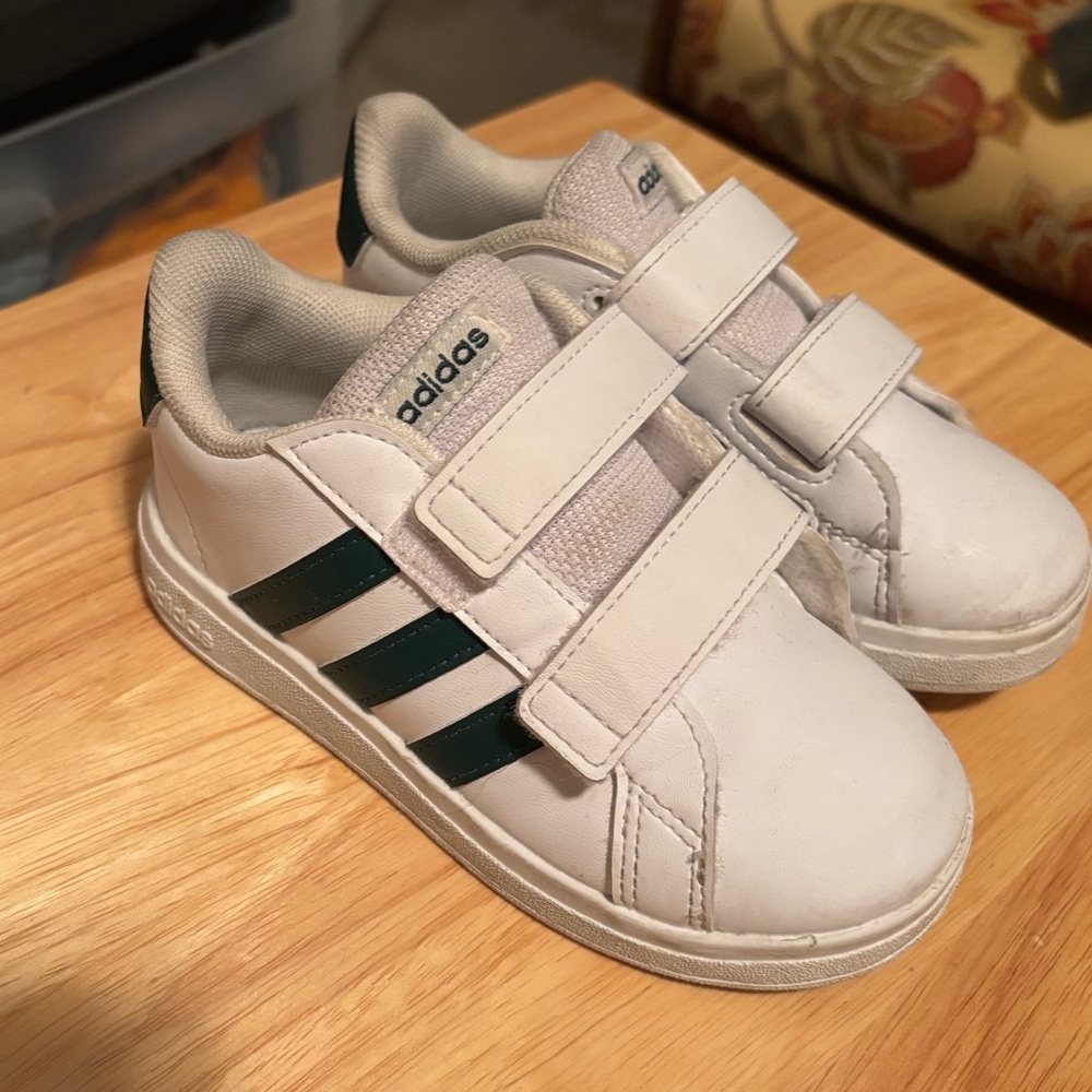 Toddler Adidas….green/white